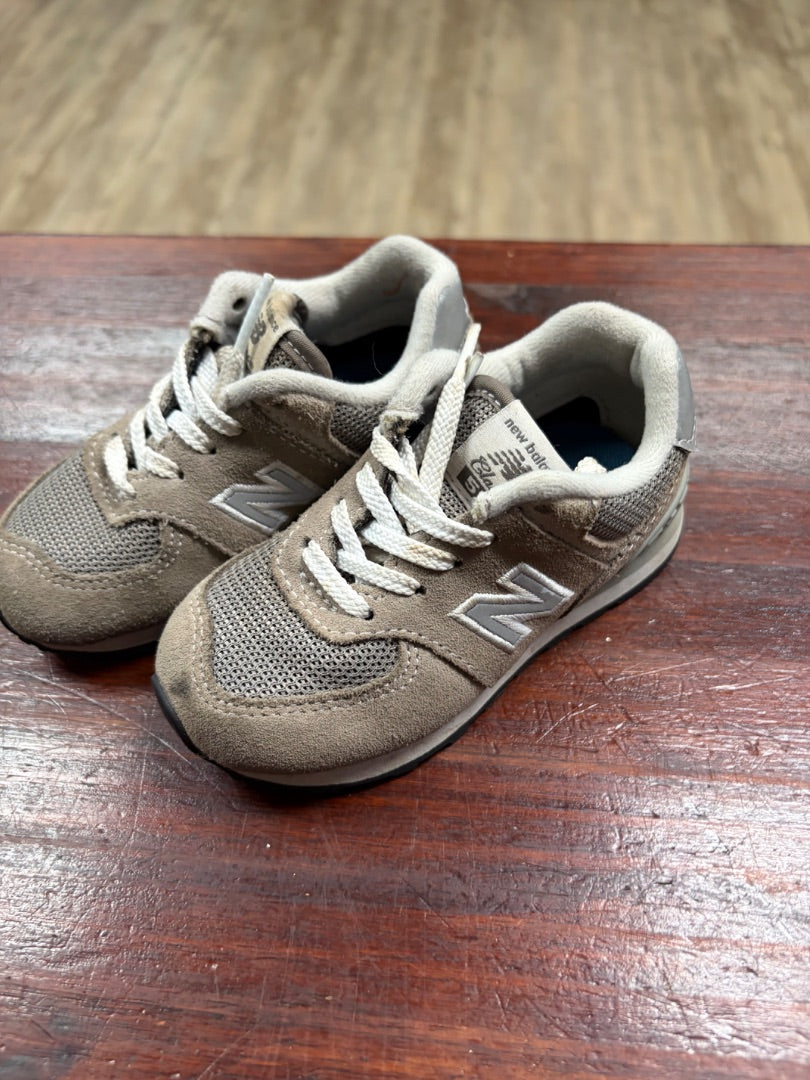 GREY NEW BALANCE 574 SNEAKERS, SHOES 6