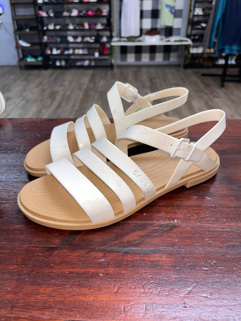 IVORY CROCS RUBBER STRAP SANDALS, SHOES A8