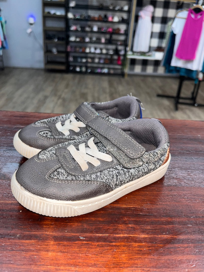 GREY CARTERS VELCRO LACE SNEAKERS, SHOES 10