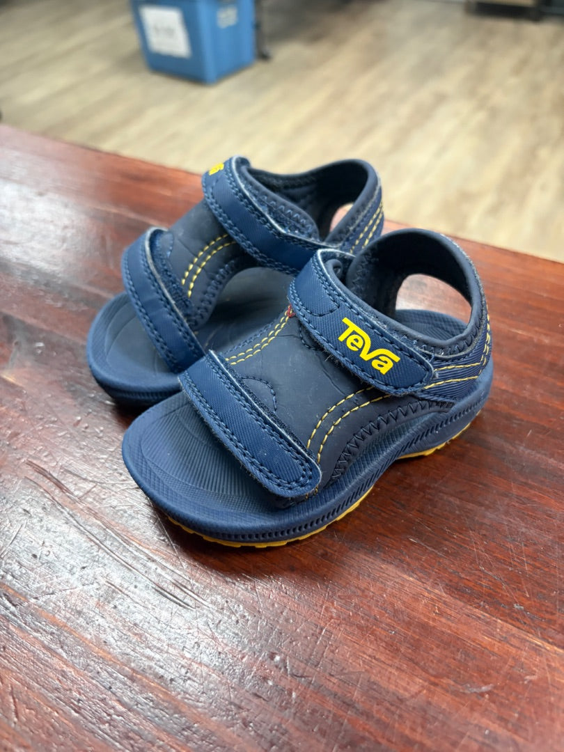 NAVY TEVA VELCRO SANDALS, SHOES 4