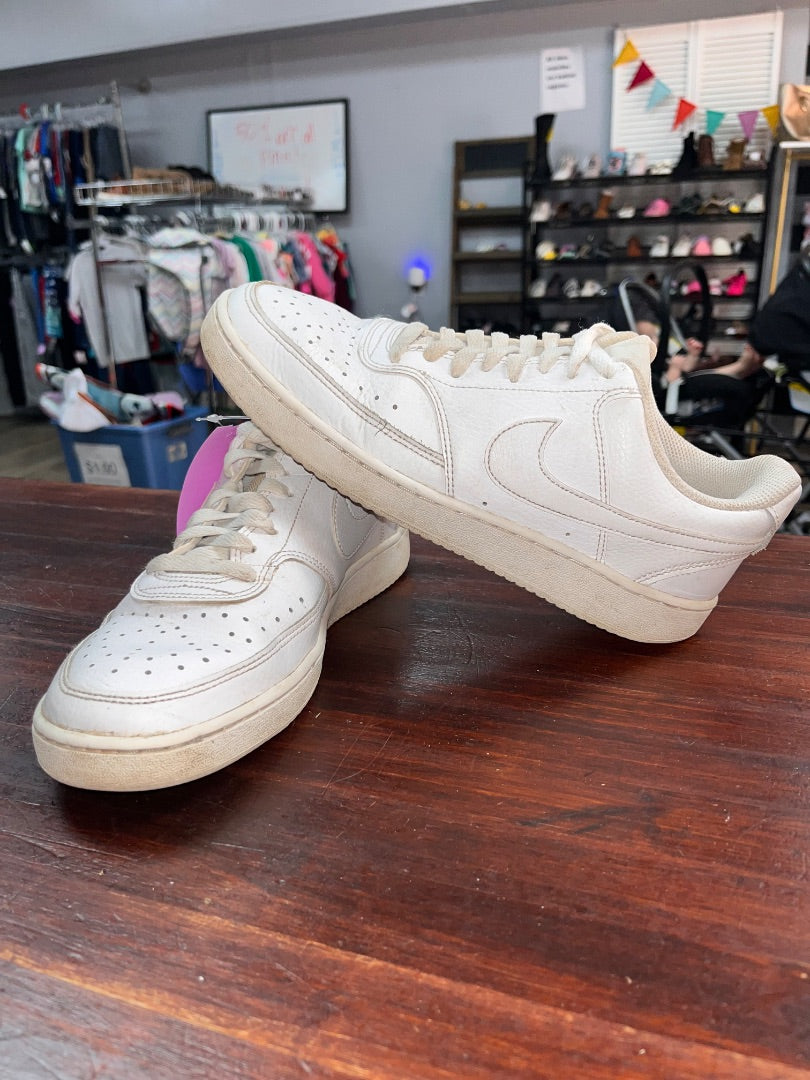 WHITE NIKE LEATHER SNEAKERS, SHOES A8