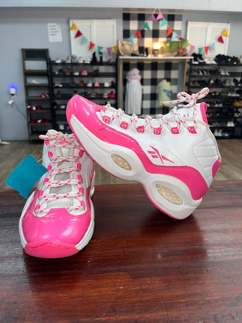 WHITE/PINK REEBOK AIR HIGH TOPS, SHOES A6.5
