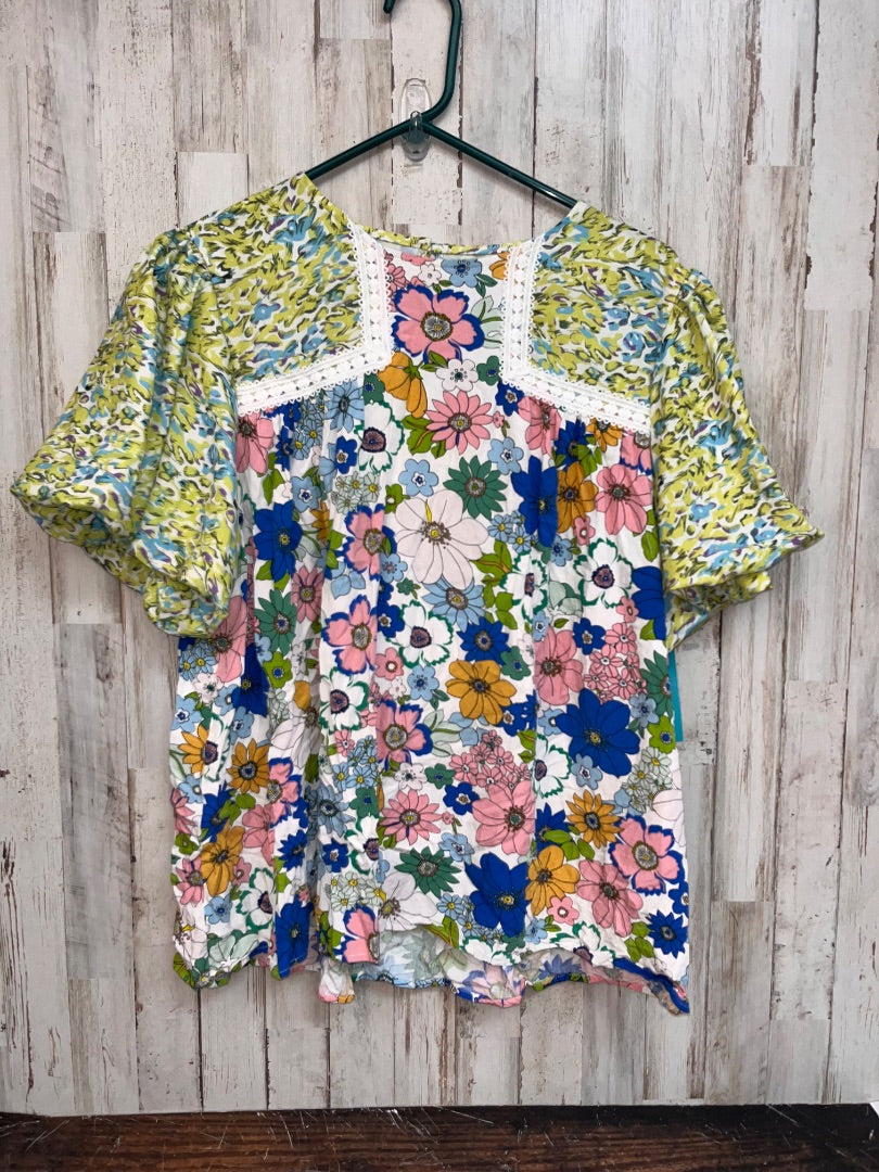 GREEN SHEIN WOMEN'S XL GREEN FLOWER PRINT TOP, LADIES XL