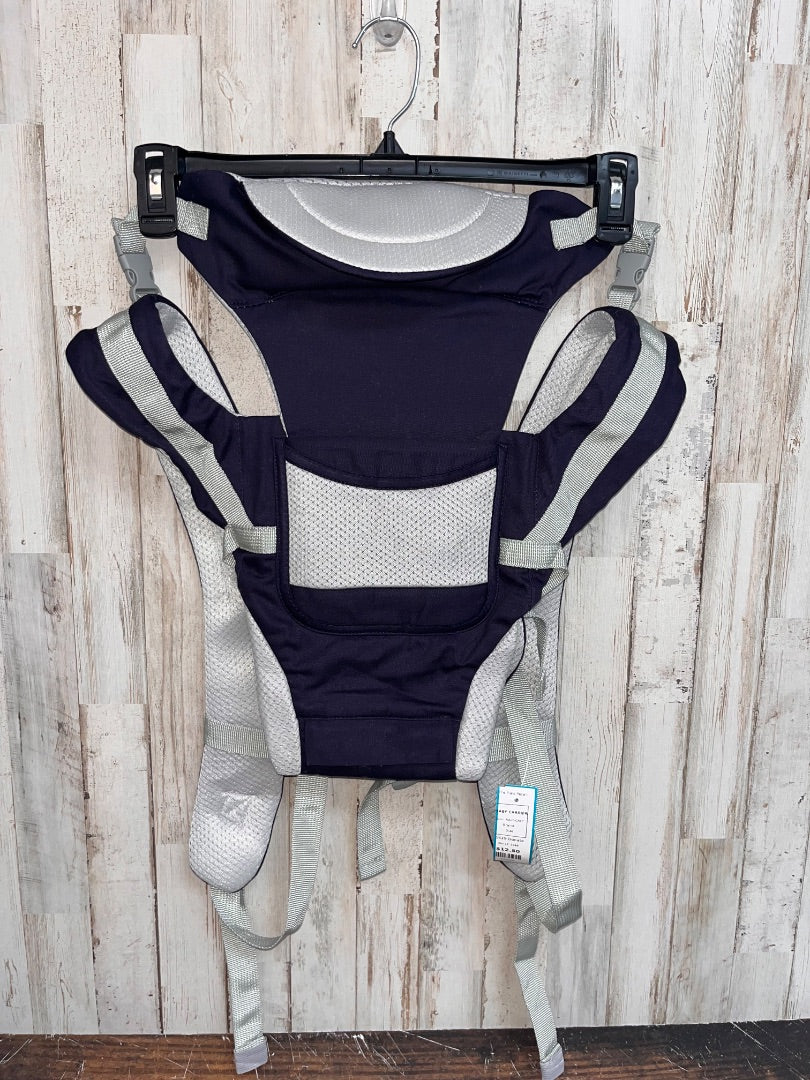 NAVY/GREY BABY CARRIER