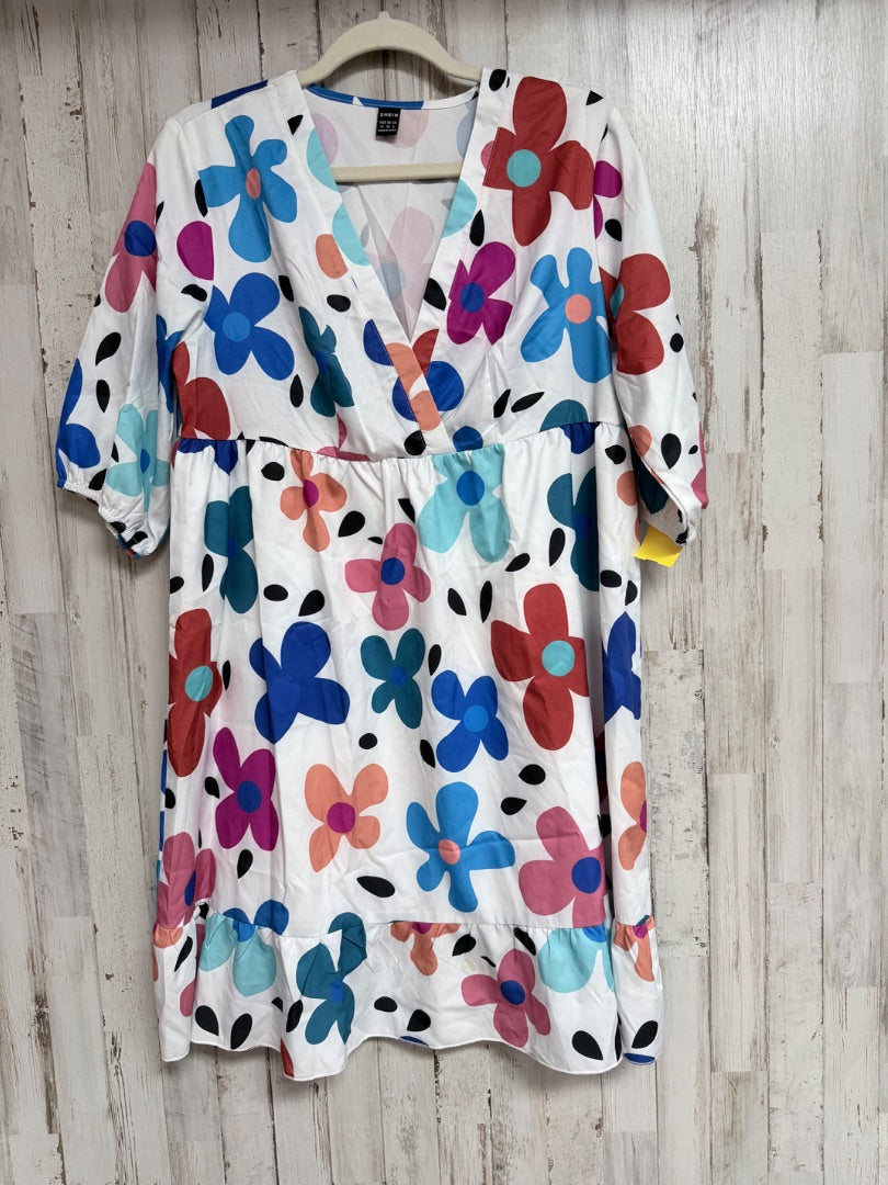 WHITE SHEIN FLOWER DRESS, LADIES M