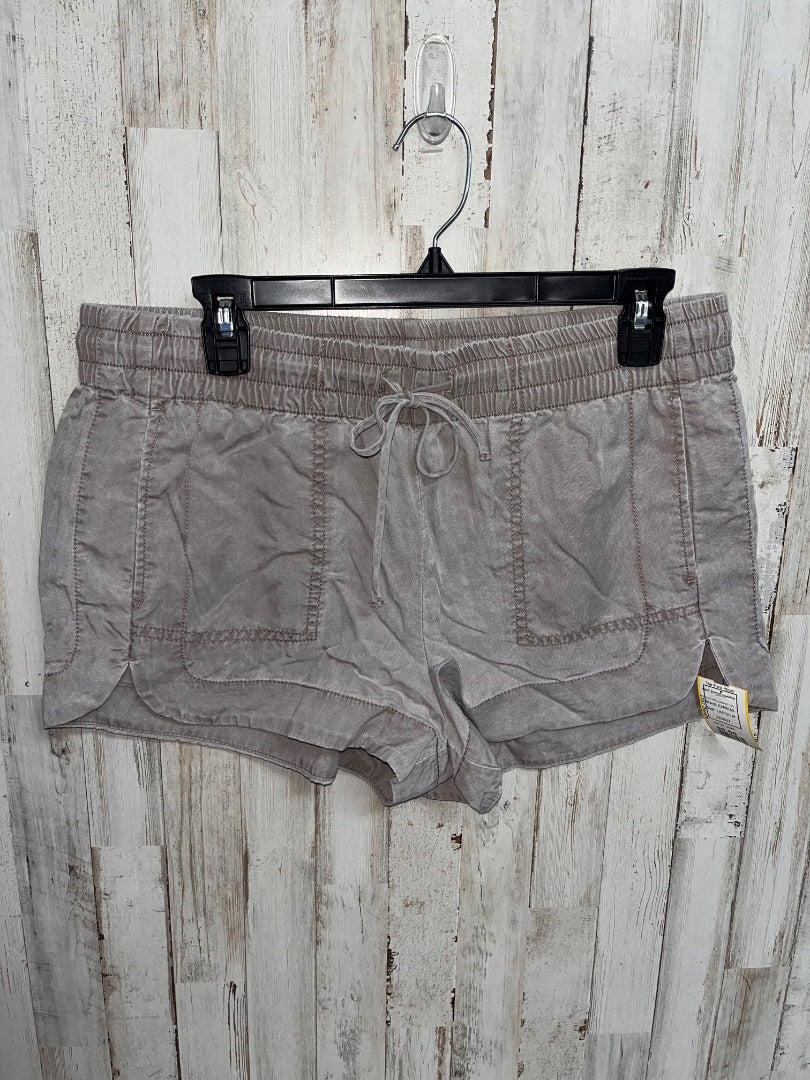 ACID WASHED TAN EXPRESS SOFT ELASTIC SHORTS, LADIES M