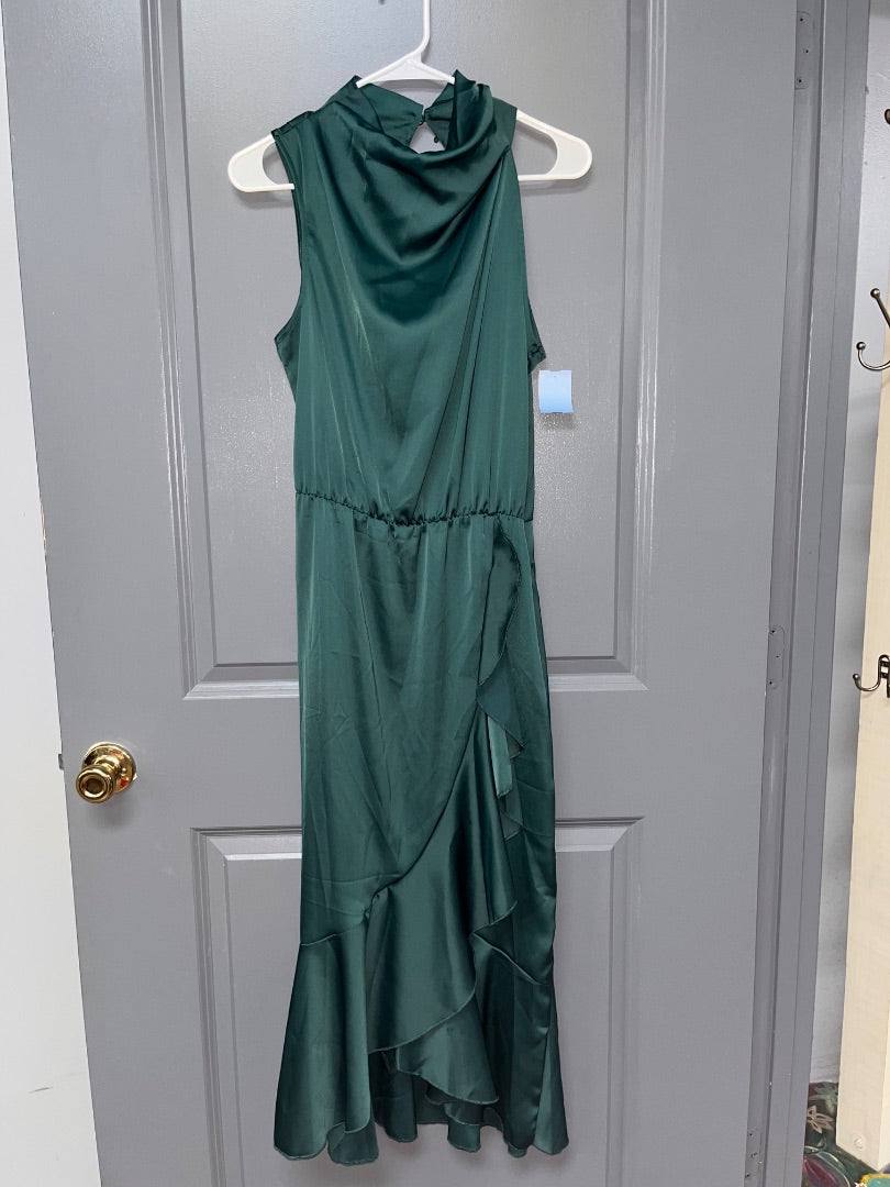 EMERALD STAIN RUFFLE HATLER DRESS, LADIES S