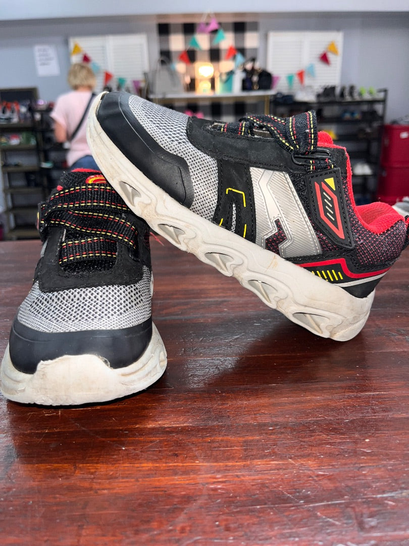 GREY/RED ATHLETIC WORKS VELCO SNEAKERS, SHOES Y1.5
