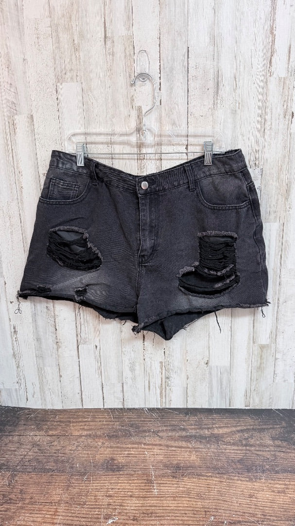 BLACK SHEIN DISTRESS SHORTS, LADIES XL