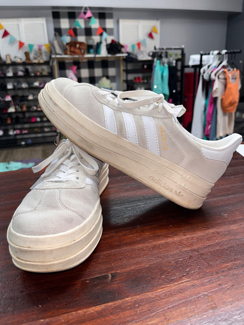 GREY ADIDAS PLATFORM GAZELLE SNEAKERS, SHOES A8