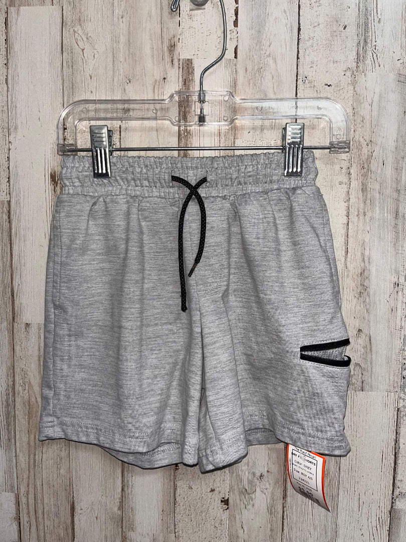 GREY ATHLETIC WORKS DRY FIT SHORTS, BOY 4/5