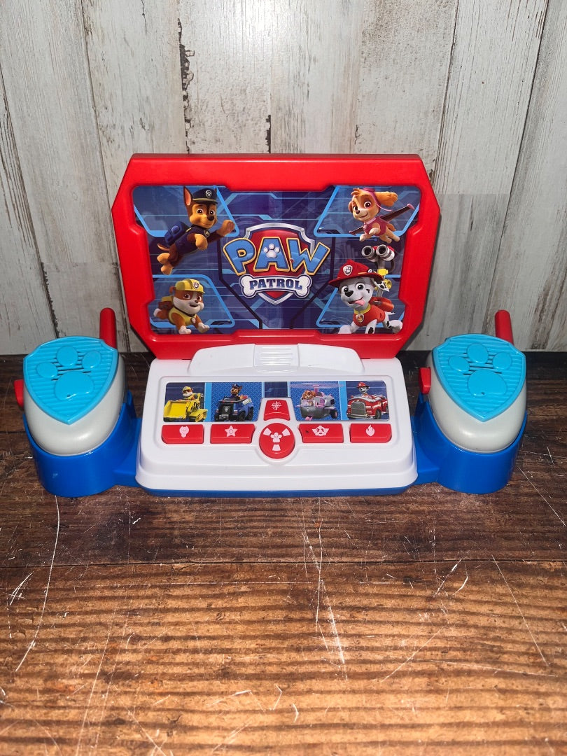 RED SPIN MASTER PAW PATROL WALKIE TALKIES WITH COMMAND CENTER