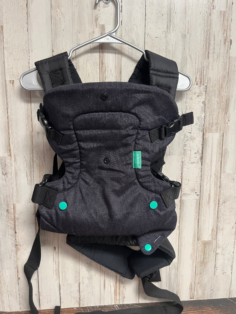 GREY INFANTINO 4 IN 1 BABY CARRIER