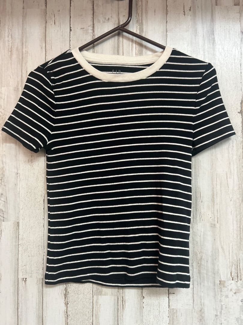 BLACK/WHITE GAP RIBBED STRIPE TOP, LADIES S