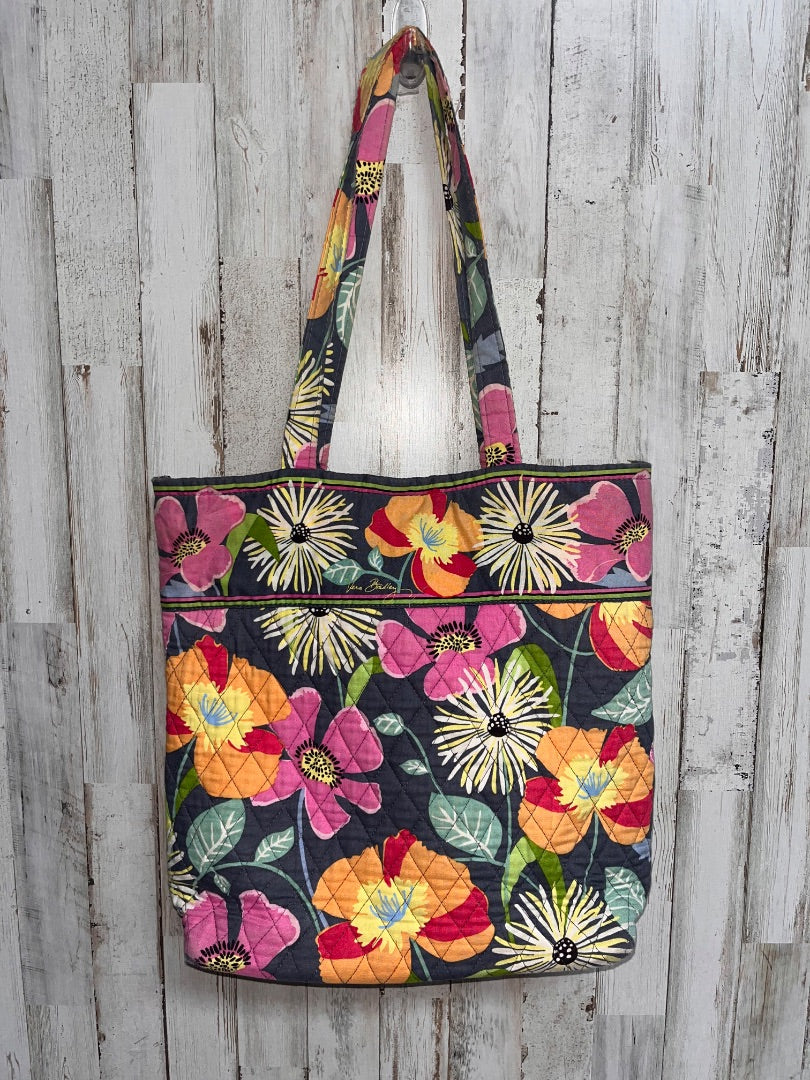 GREY/MULTI VERA BRADLEY FLORAL QUILTED TOTE