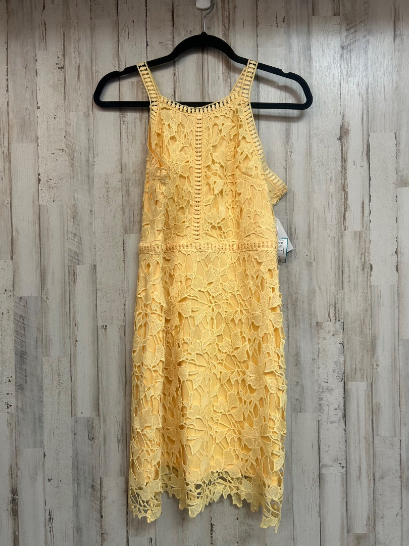YELLOW EXPECTATIONS LACE DRESS, LADIES M