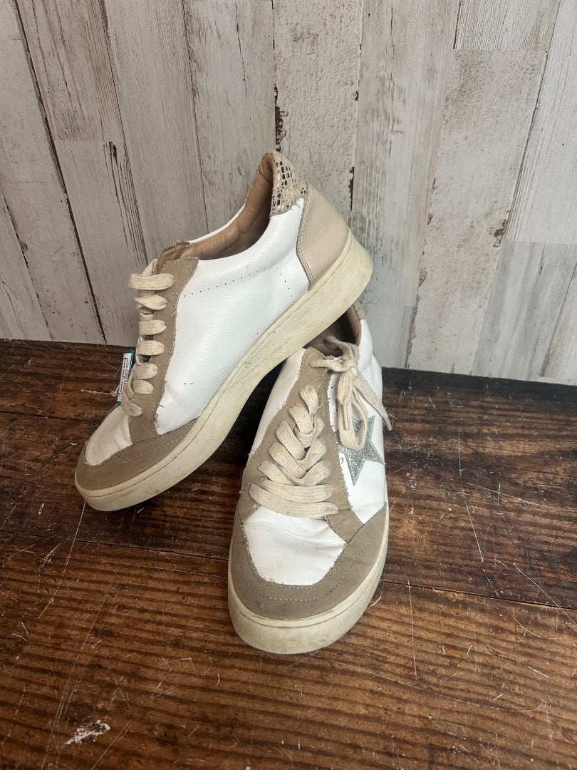 TAN/WHITE STAR SNEAKERS, SHOES A9