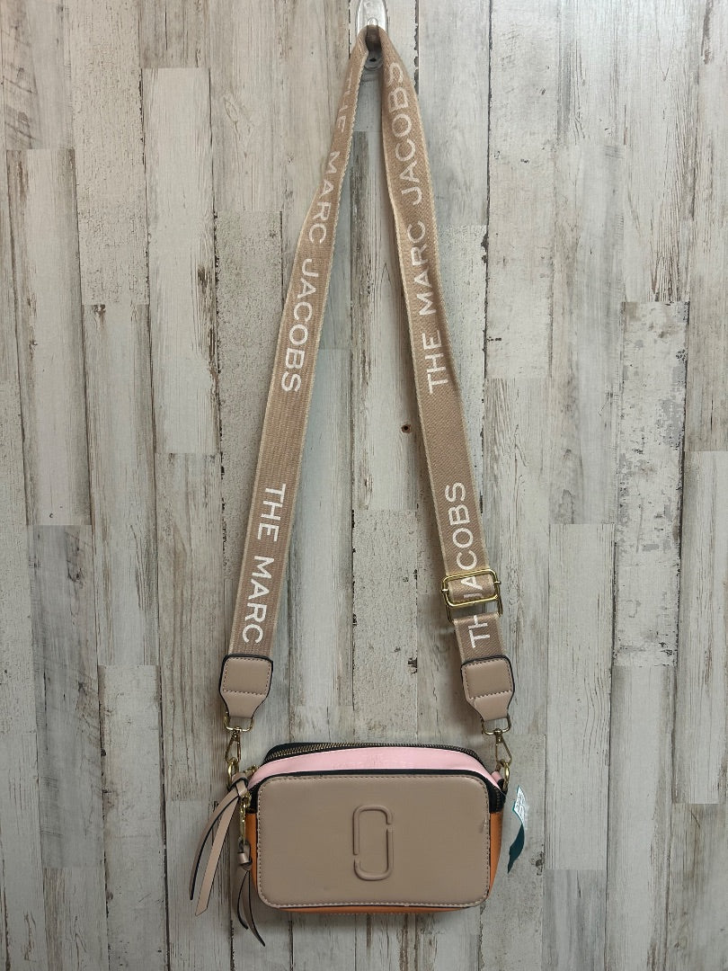 TAN/PINK/ORANGE MARC JACOBS THE SNAPSHOT CROSSBODY