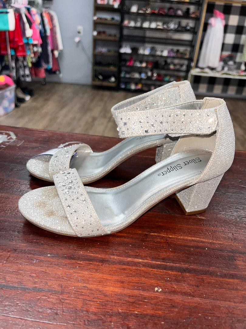 SILVER SILVER SLIPPERS EMBELLISHED HEELS, SHOES Y3