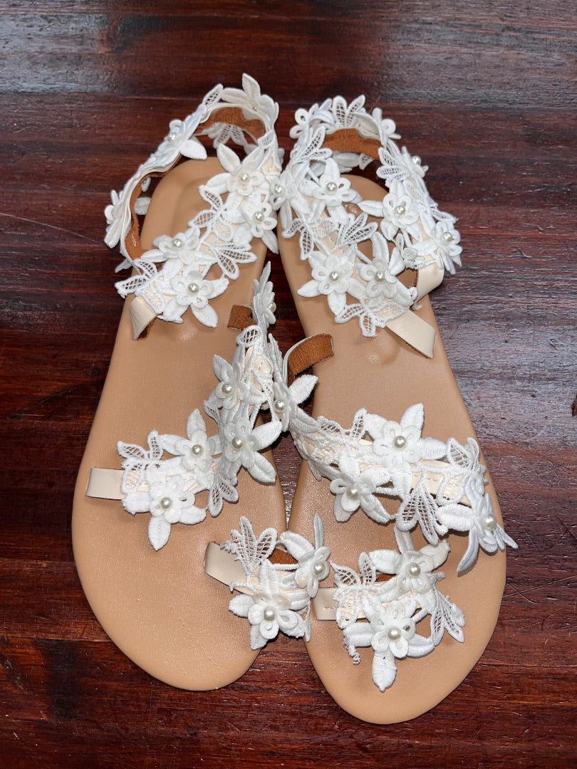 WHITE FLOWER WRAP SANDALS, SHOES A7