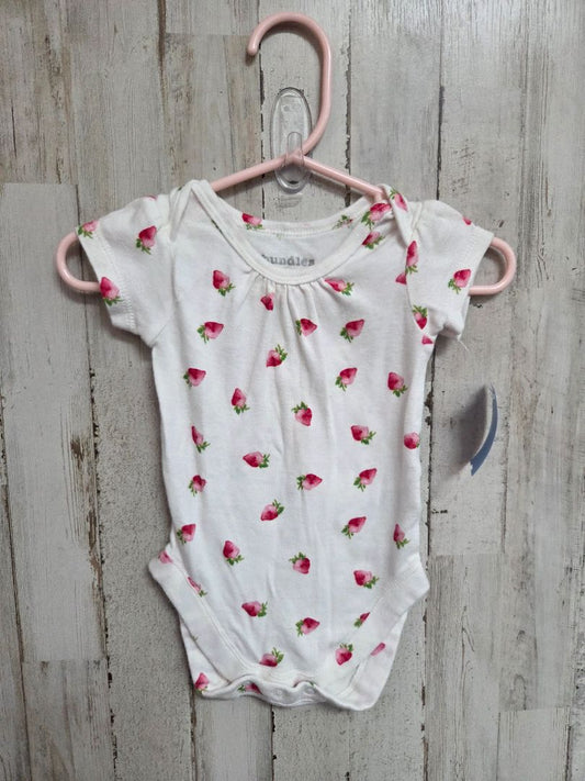 White Bundles Strawberry onesie, Girl 3-6M