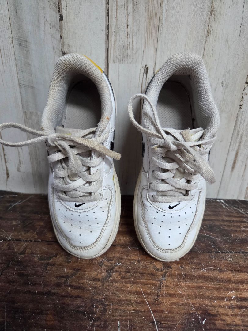 WHITE NIKE LOGO SNEAKERS, SHOES 13