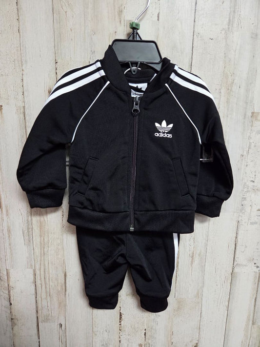 BLACK ADIDAS LOGO JOGGER SUIT, BOY 3M