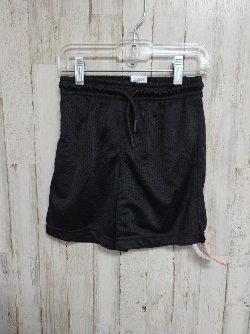 BLACK ATHLETIC WORKS MESH SHORTS, BOYS 6/7