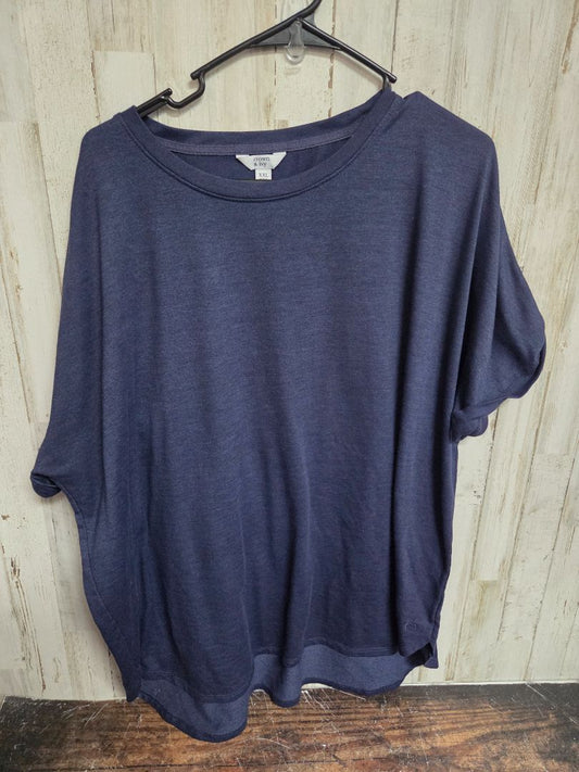 NAVY CROWN & IVY CUFF SLEEVE TOP, LADIES 2X