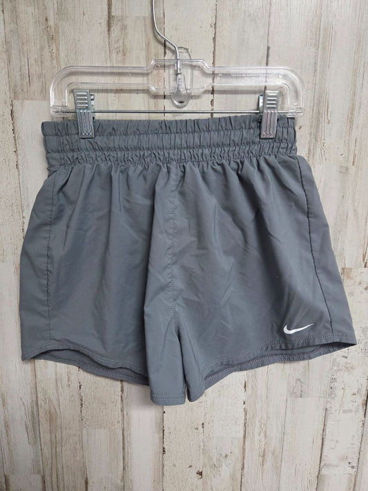 GREY NIKE LOGO SHORTS, GIRL 8