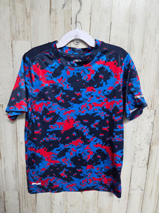 BLUE/RED ATHLETIC WORKS PIXEL DRIFIT TOP, BOY 8