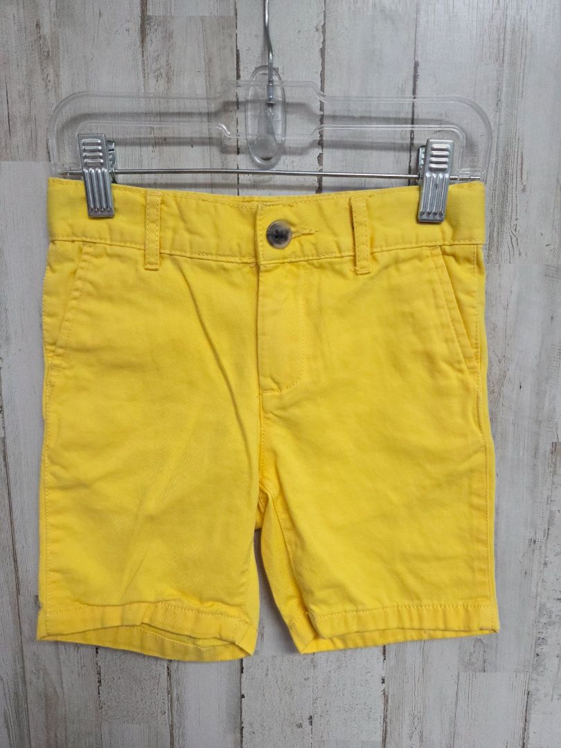 yellow CHILDRENS PLACE button shorts, boy 4