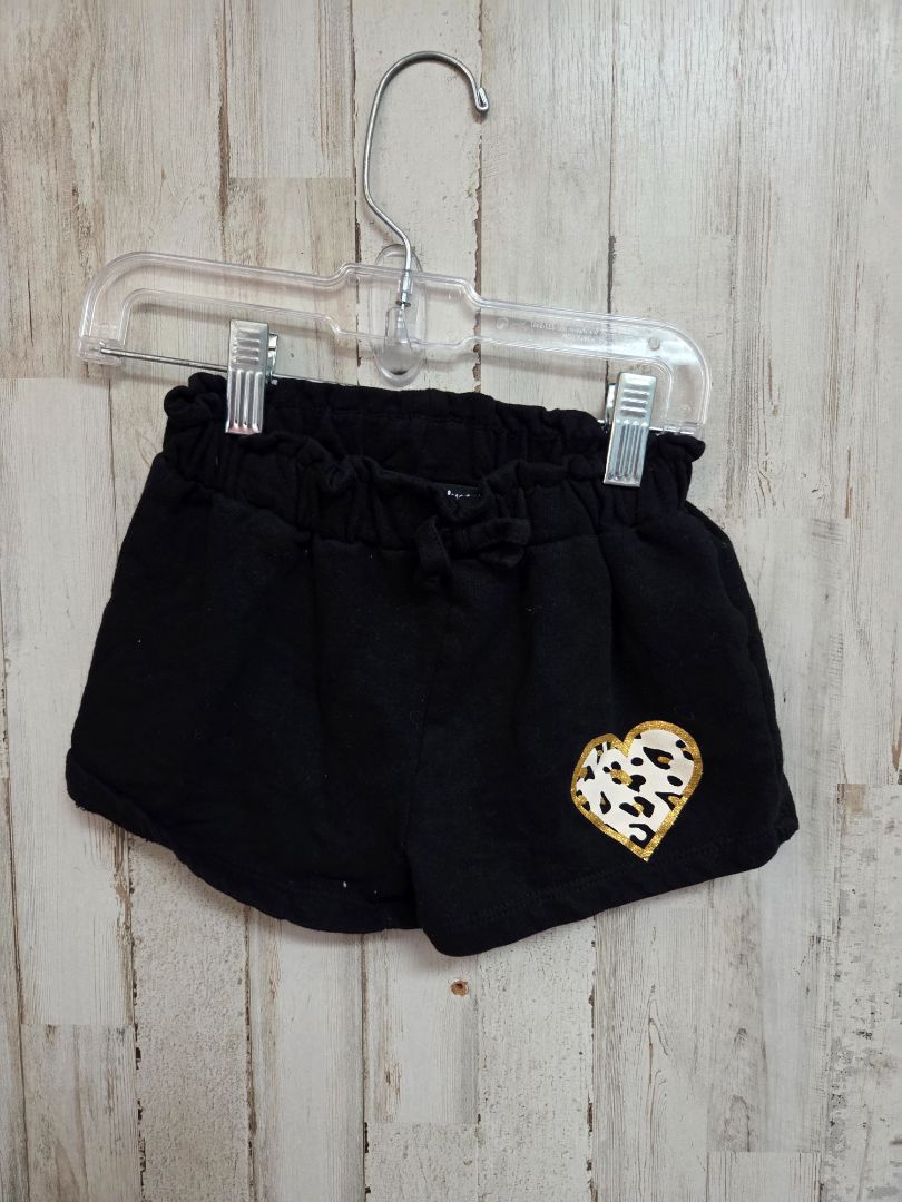 black pink velvet heart shorts, girl 4