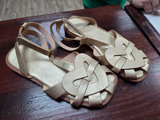 gold  heart sandals, shoes y5