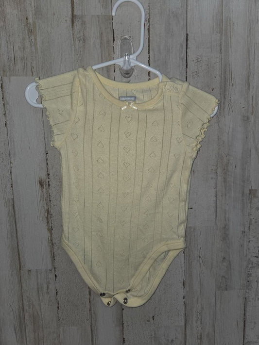 YELLOW GARANIMALS HEART ONESIE, GIRLS 3/6M