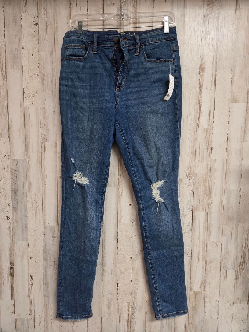 DENIM UNIVERSAL THREAD SZ8 DISTRESS JEAN, LADIES M