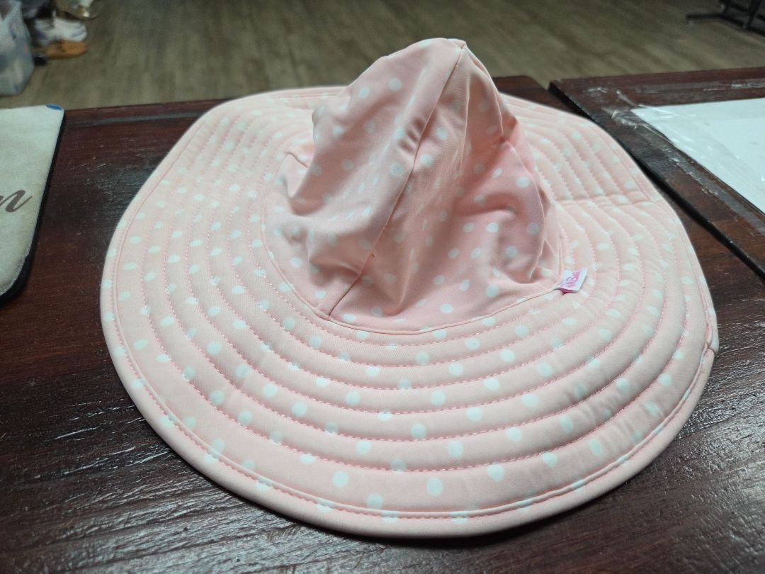 PINK RUFFLE BUTTS REVERSABLE SUNHAT, GIRL 12M-2T