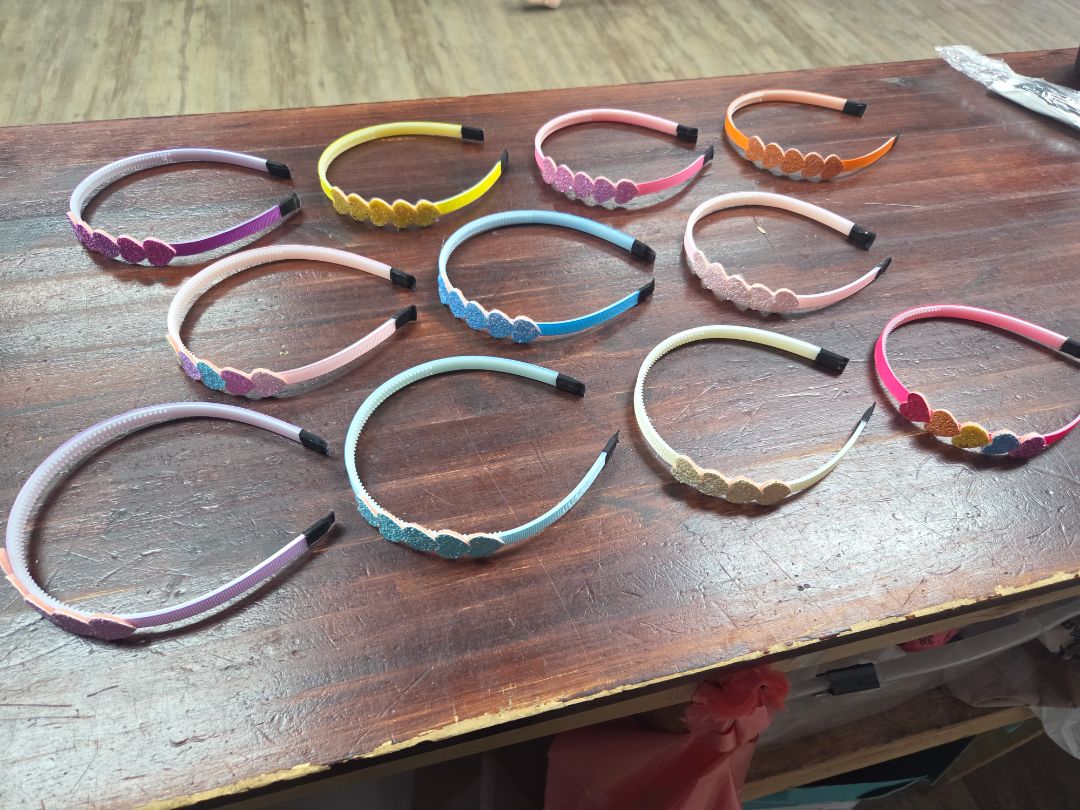 11pc heart headband