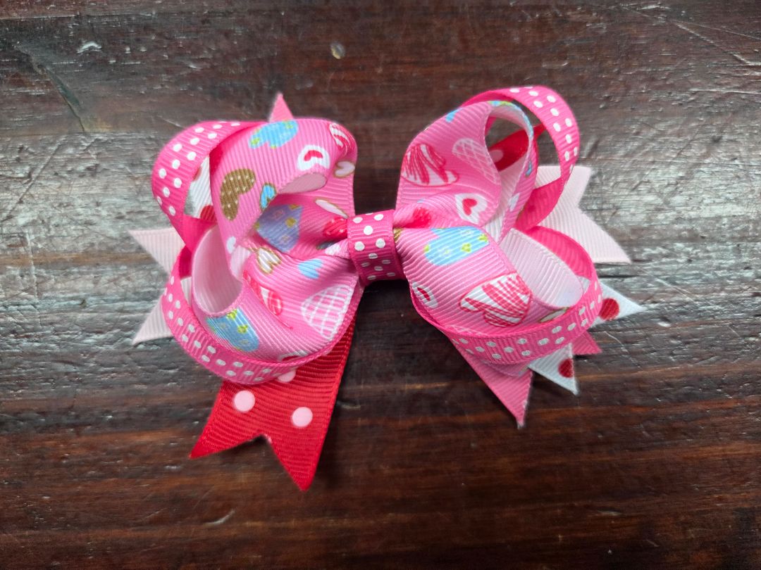 Small layered heart bow