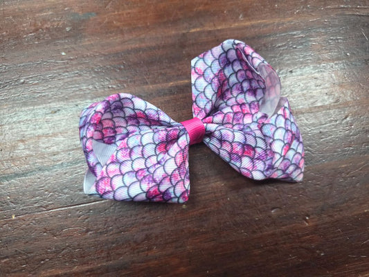 Mermaid scale bow