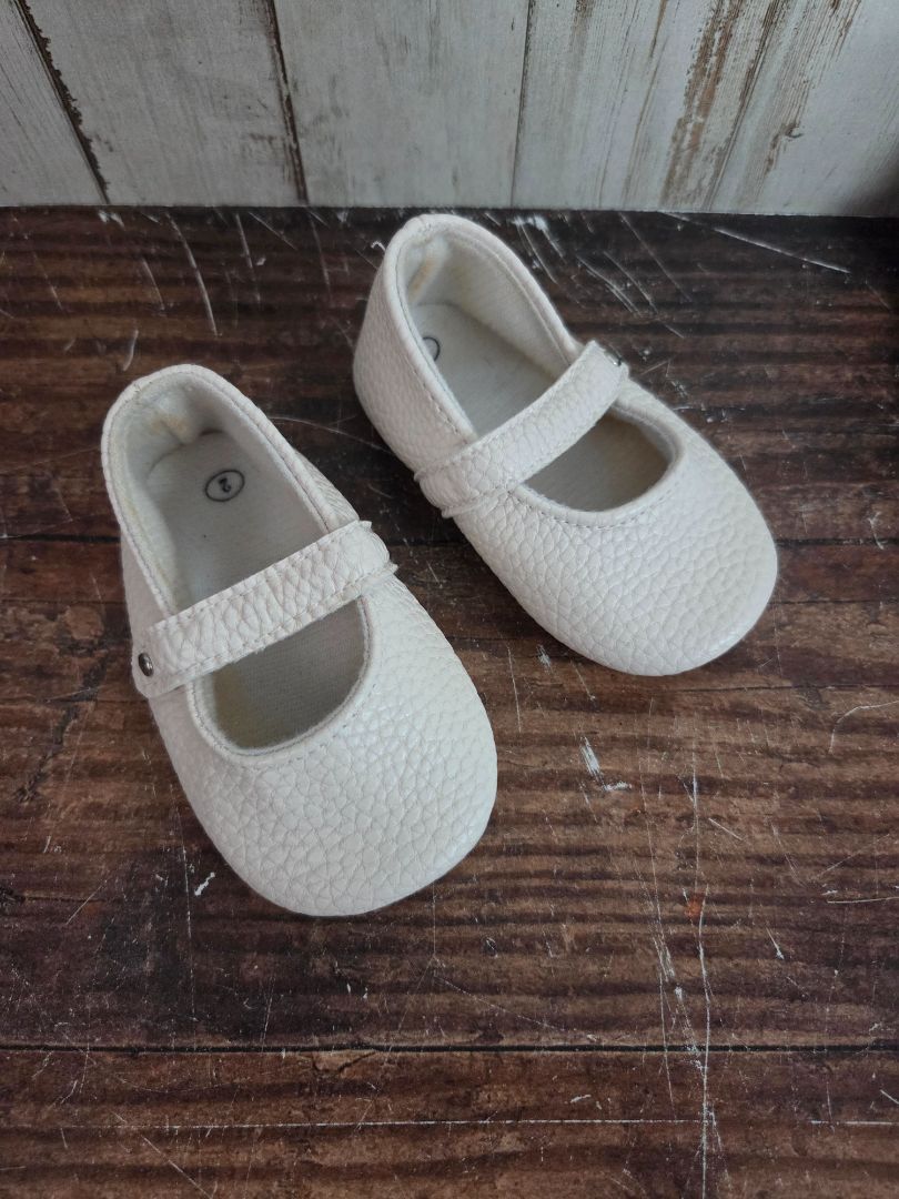 WHITE SWEET N SWAG TEXTURED MARY JANES, SHOES 2