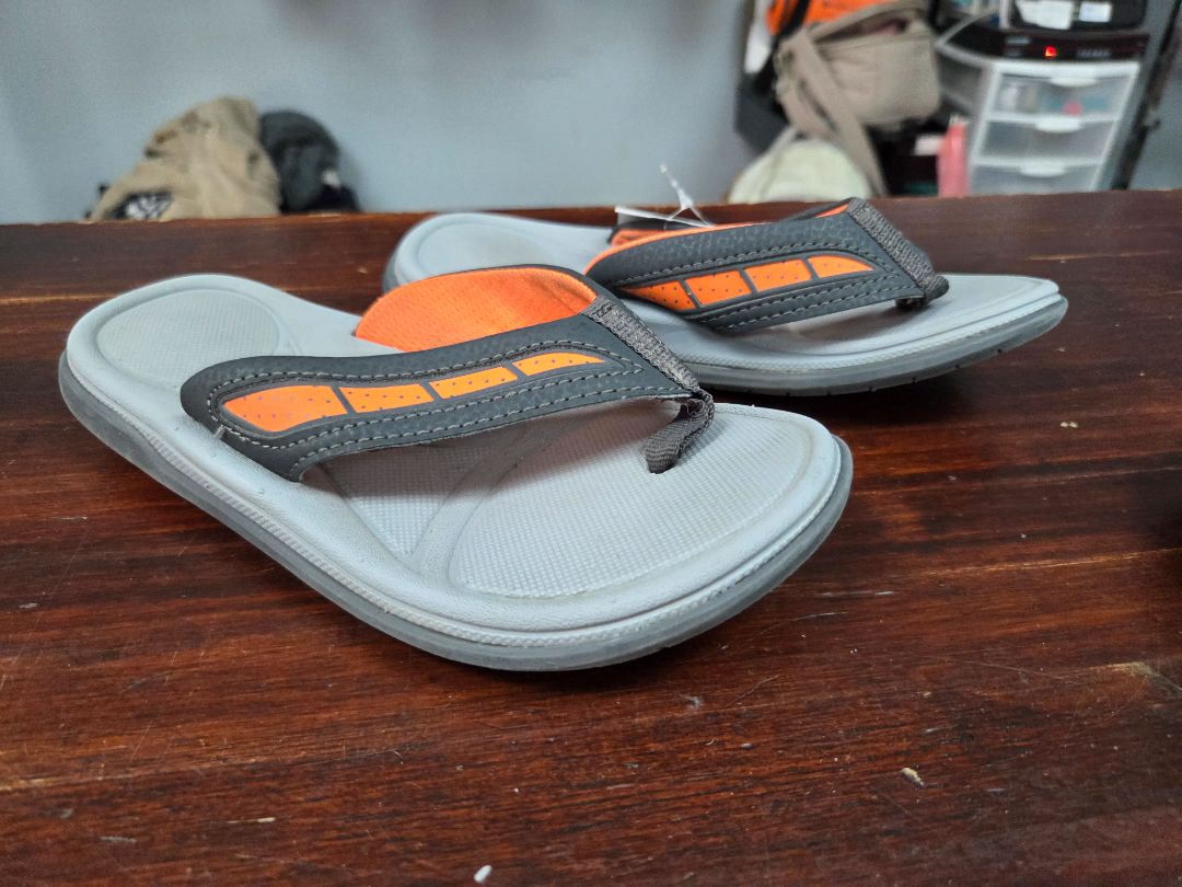 GREY/ORANGE ATHLETIC WORKS FLIP FLOPS, SHOES Y2/3