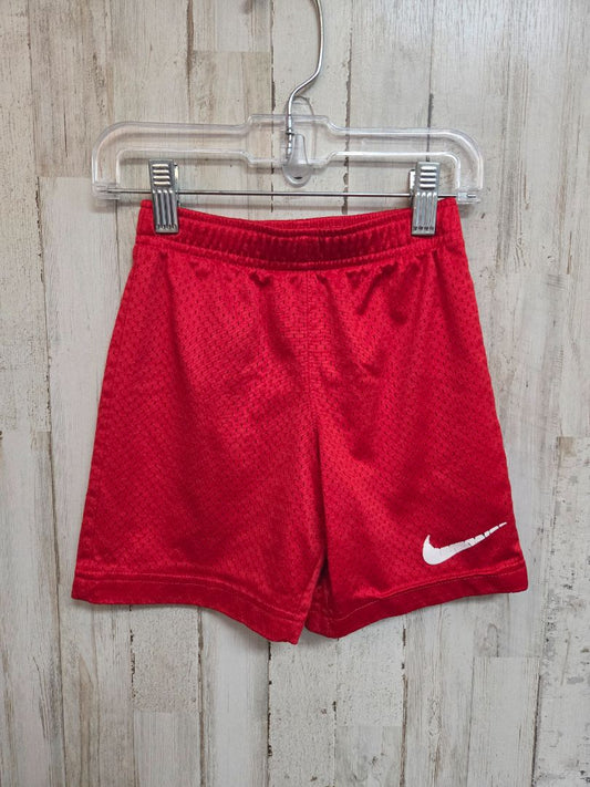 RED NIKE MESH LOGO SHORTS, BOY 5