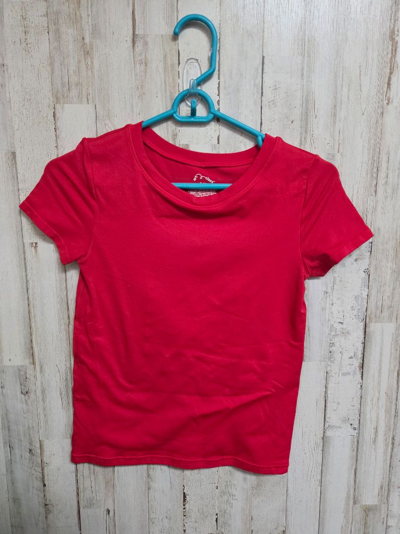 red art class athletic top, girl 14