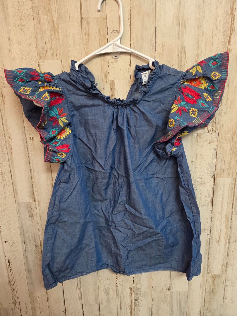 BLUE CROWN & IVY EMBROIDER SLEEVE TOP, LADIES S