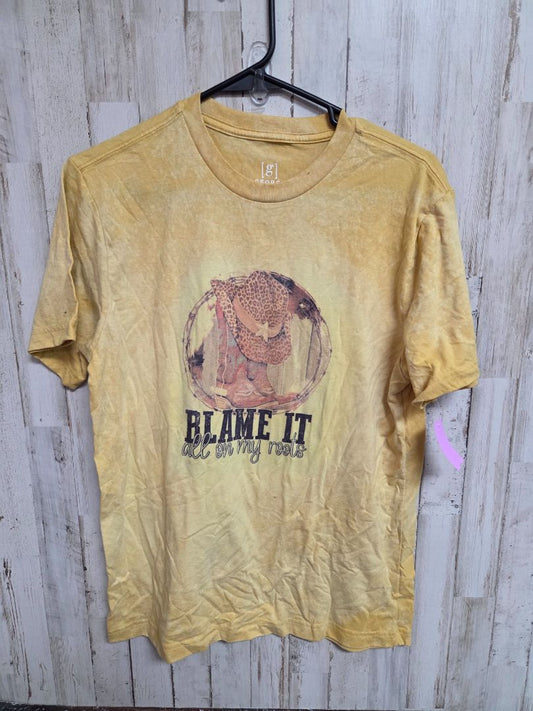 YELLOW GEORGE BLAME IT ON MY ROOTS TEE, LADIES M