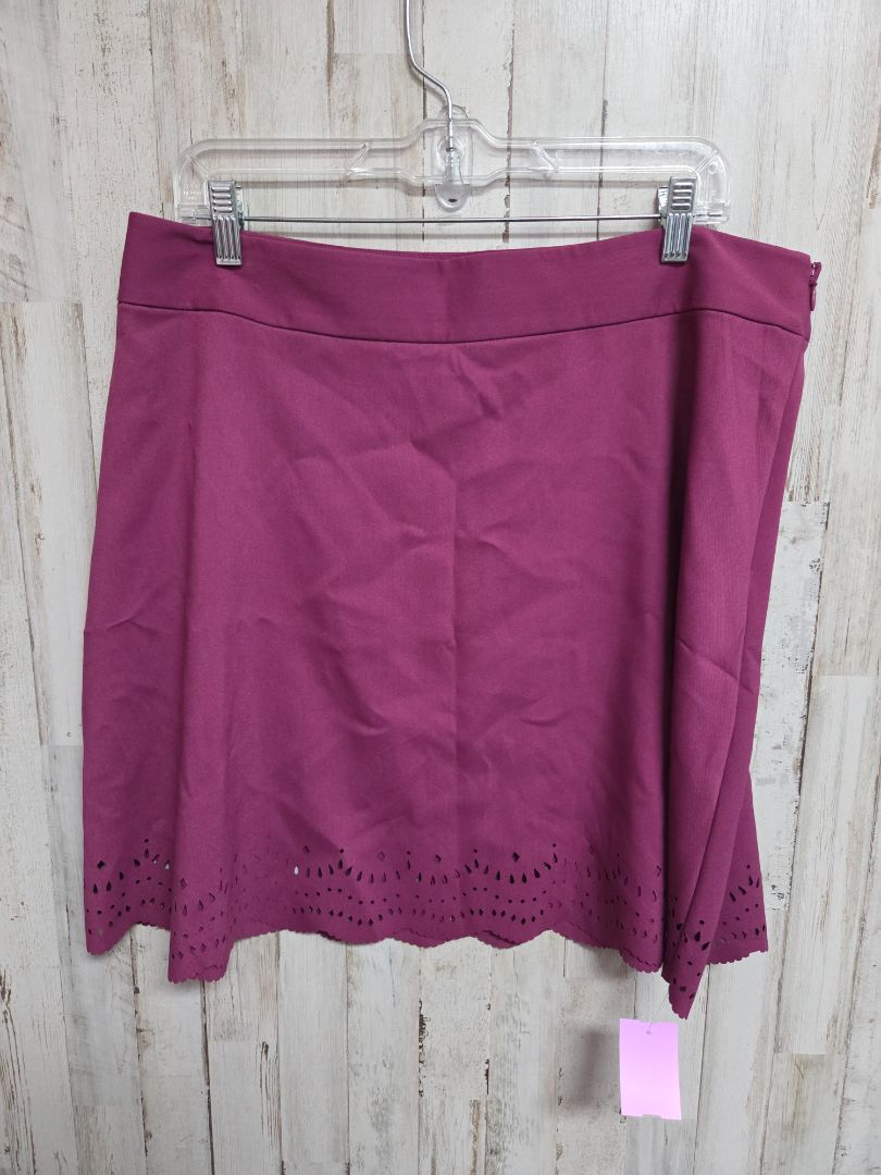 PURPLE LOFT SZ14 EYELIT TRIM SKIRT, LADIES XL