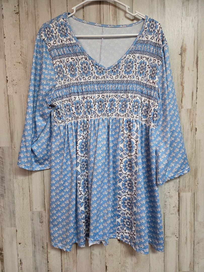 blue/white  smocked floral tunic, LADIES 2X