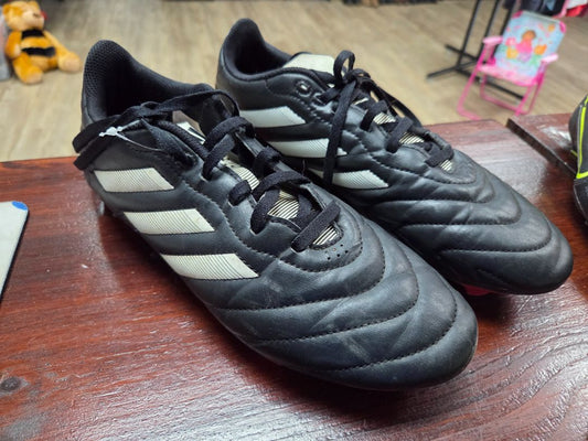 black/white adidas cleats, shoes men 9
