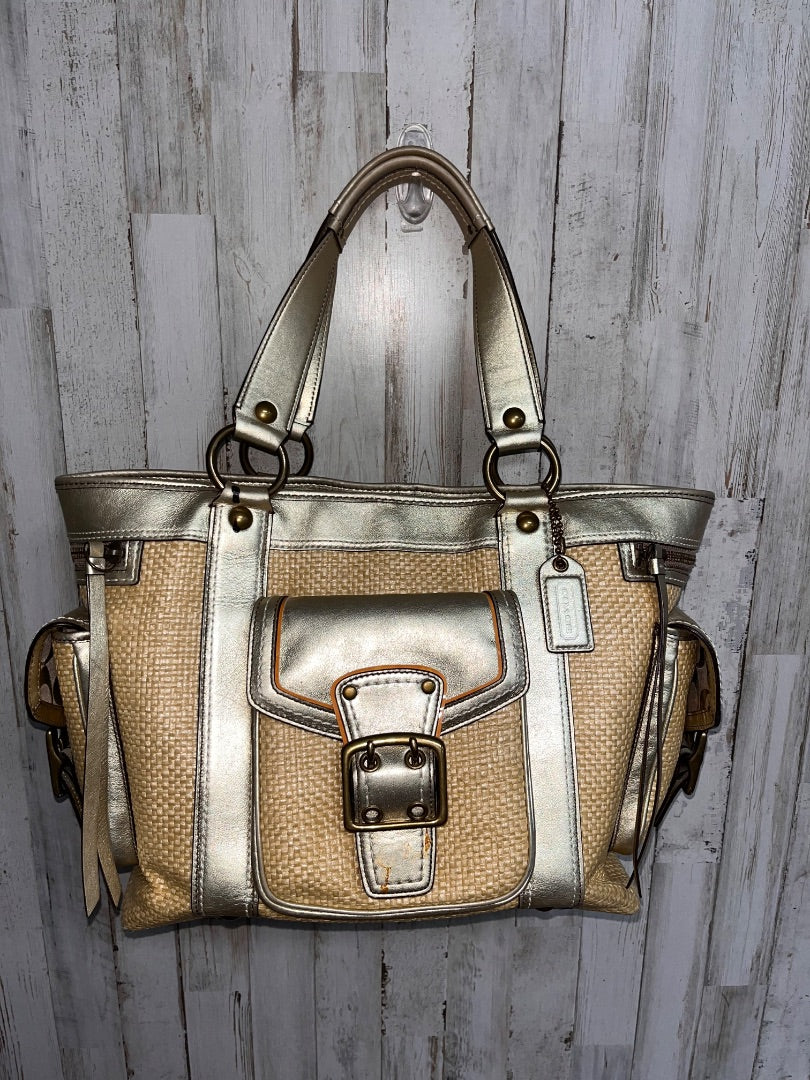 TAN/GOLD COACH STRAW WITH GOLD TRIM PURSE